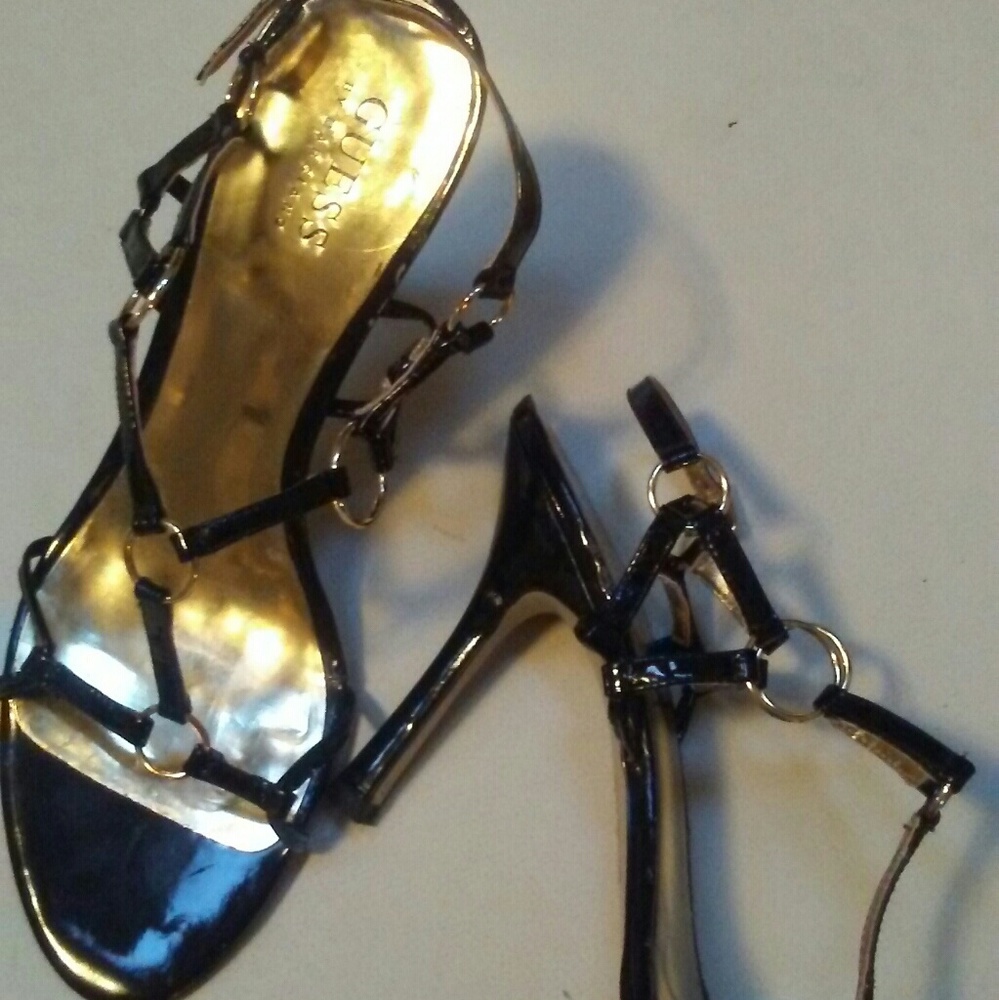 Women's shoes